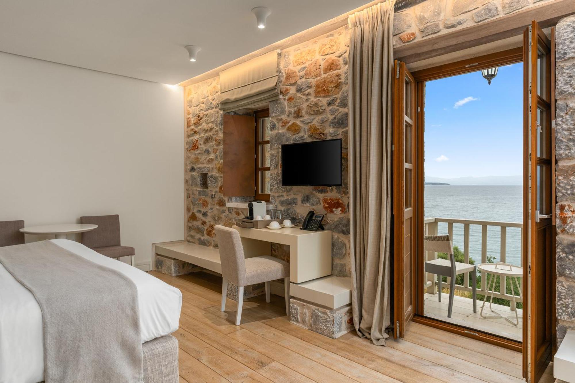 100 Rizes Seaside Resort- Small Luxury Hotels Of The World Kalivia  Quarto foto