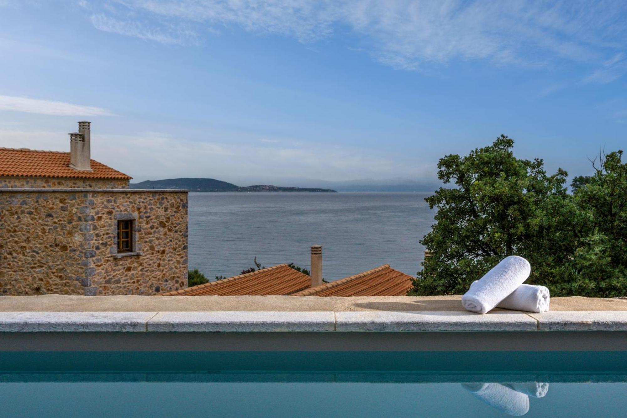 100 Rizes Seaside Resort- Small Luxury Hotels Of The World Kalivia  Quarto foto